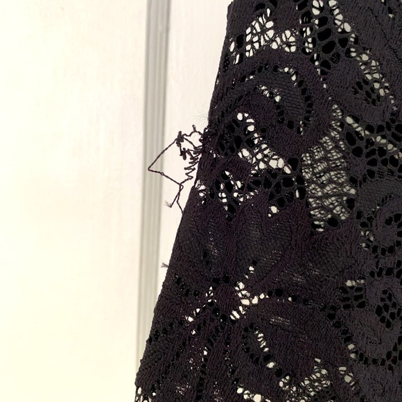 💕HOST PICK💕 Thyme Maternity - lace dress 3/4 length sleeves - Picture 5 of 5